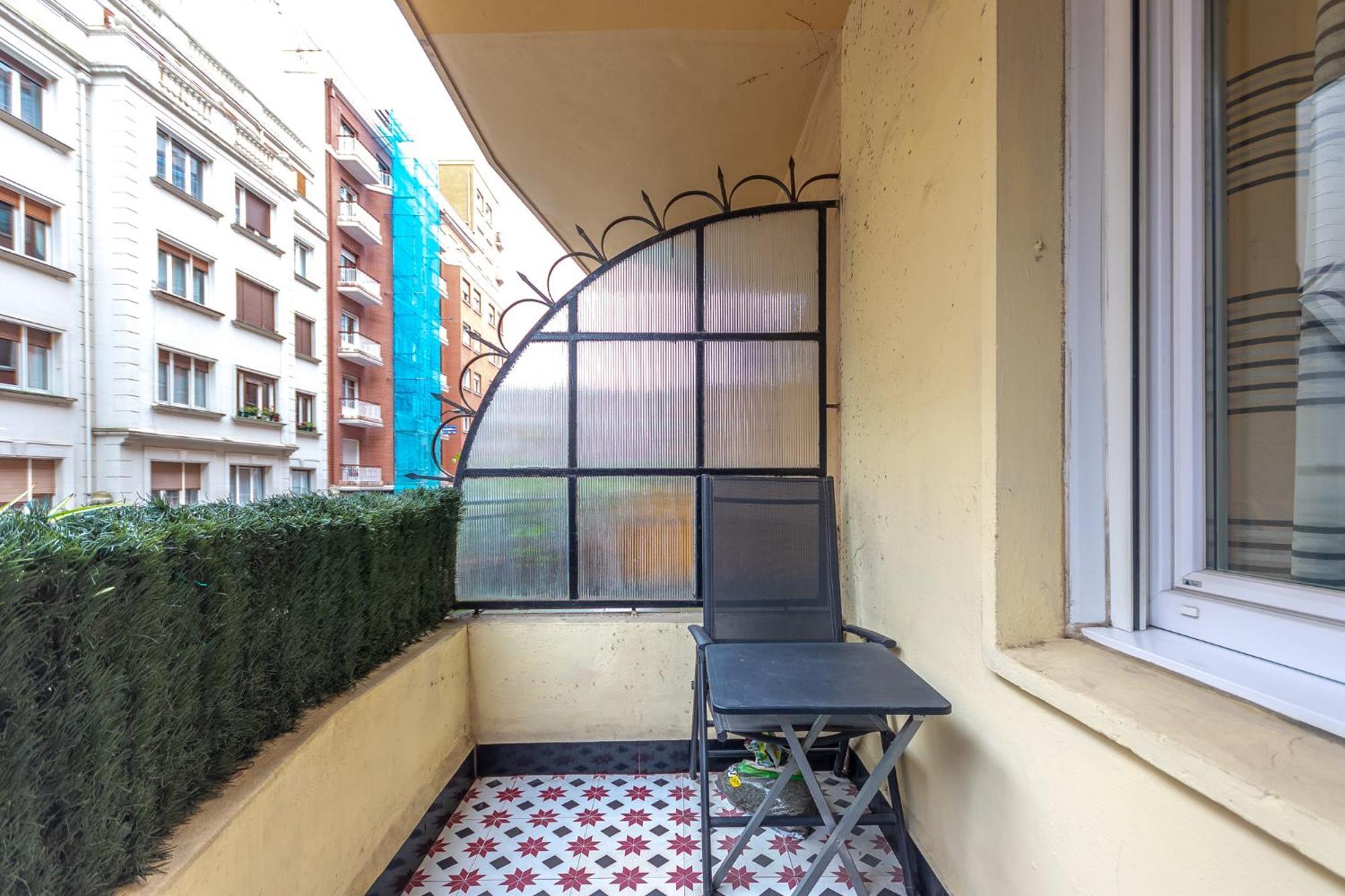Apartamento En Licenciado Poza Bilbao Esterno foto