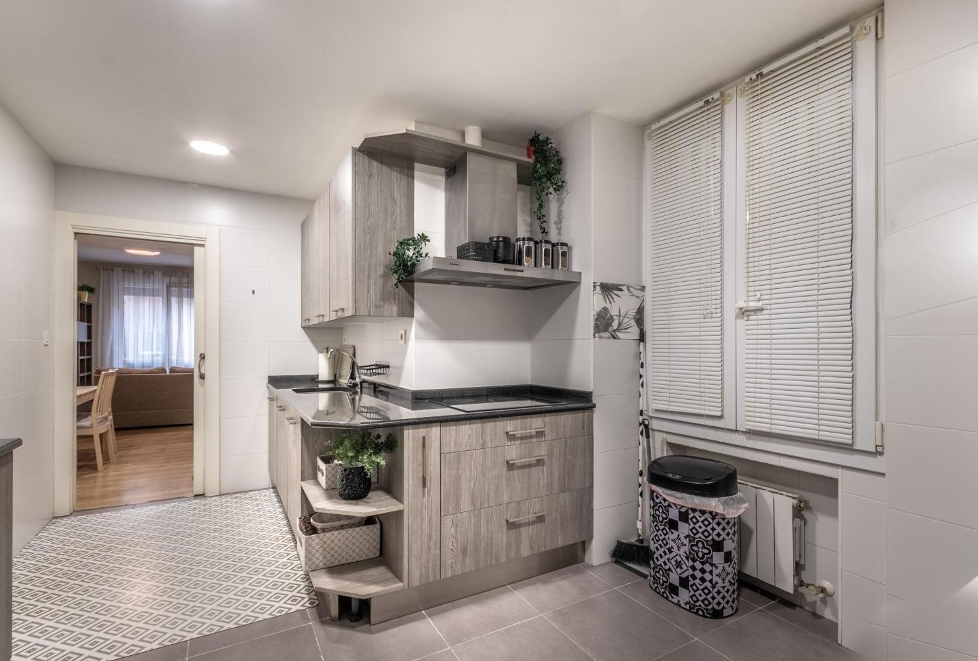 Apartamento En Licenciado Poza Bilbao Esterno foto